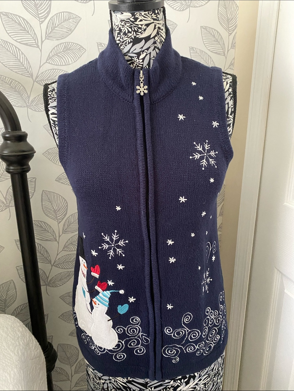 Christopher & Banks Navy Cotton/Ramie Zip Front Snowman Sweater Vest Size M